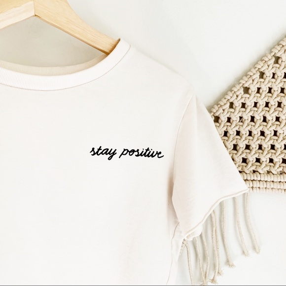 H&M Divided “Stay Positive” Cropped Top - Picture 3 of 5